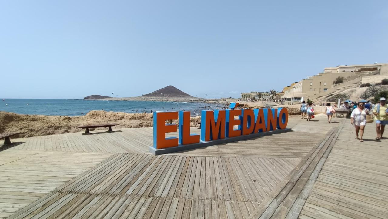 Alquilaencanarias El Medano Blanquitos Nice Terrace Exterior photo